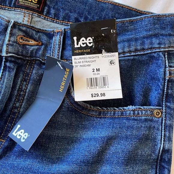 Jeans - Picture 4 of 9